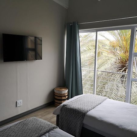 The Waterfront Cottage F12 Swakopmund Bagian luar foto