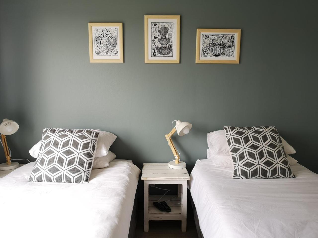 The Waterfront Cottage F12 Swakopmund Bagian luar foto