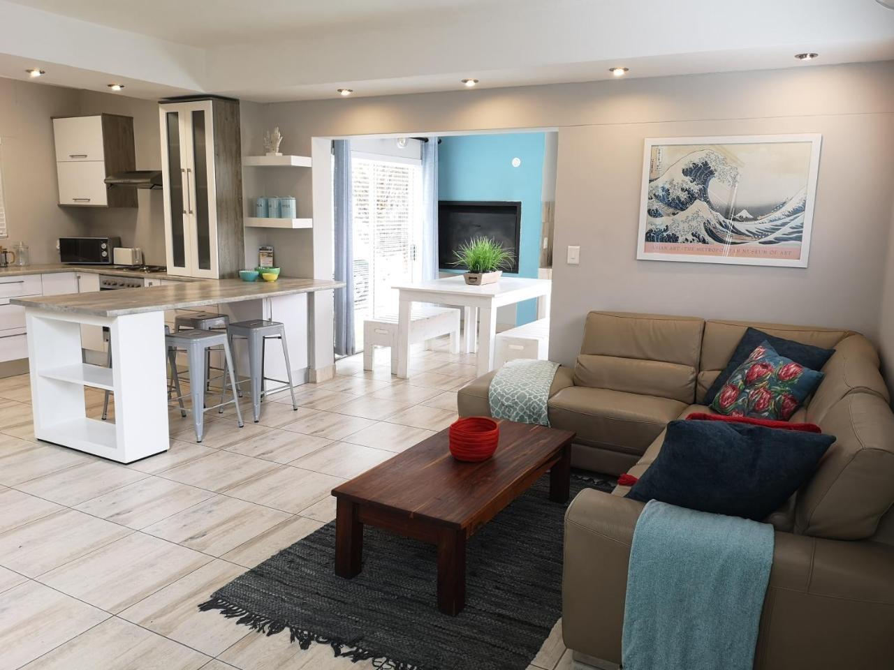 The Waterfront Cottage F12 Swakopmund Bagian luar foto